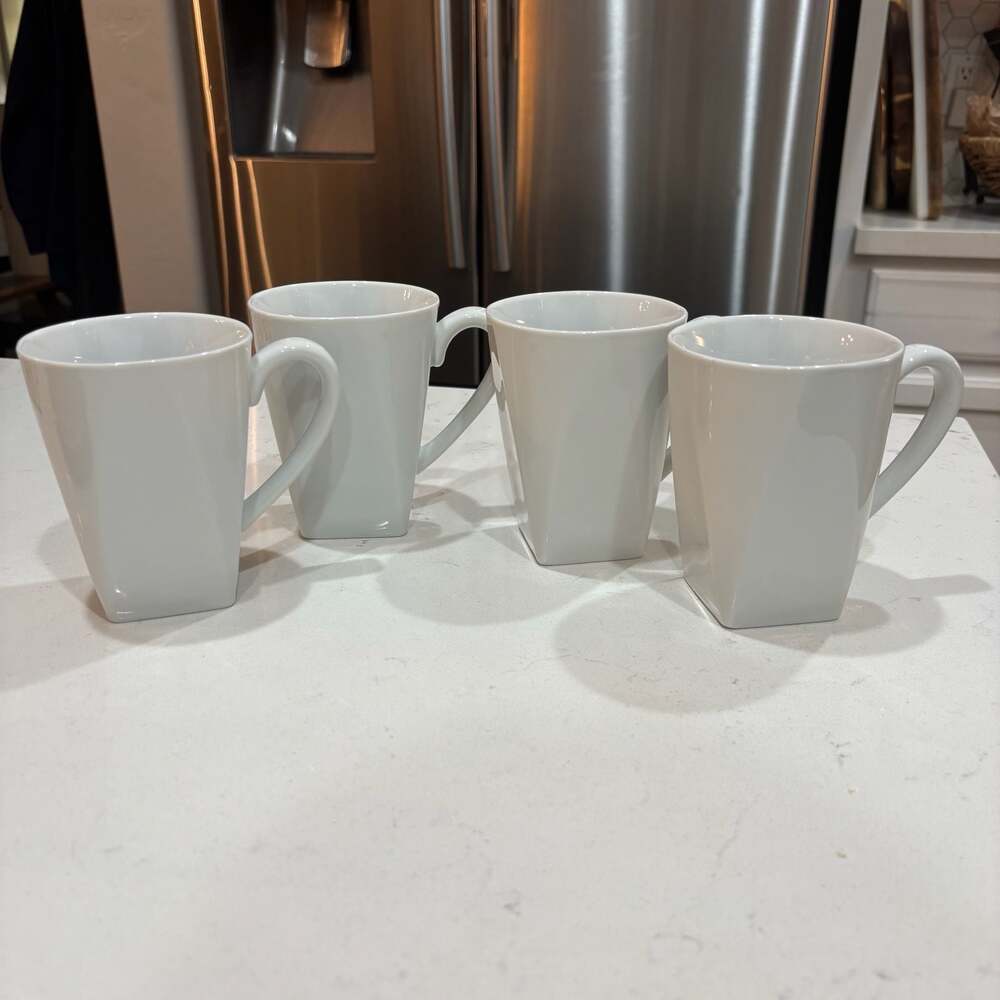 Food Network Set of 4 White Square Base Coffee Mugs